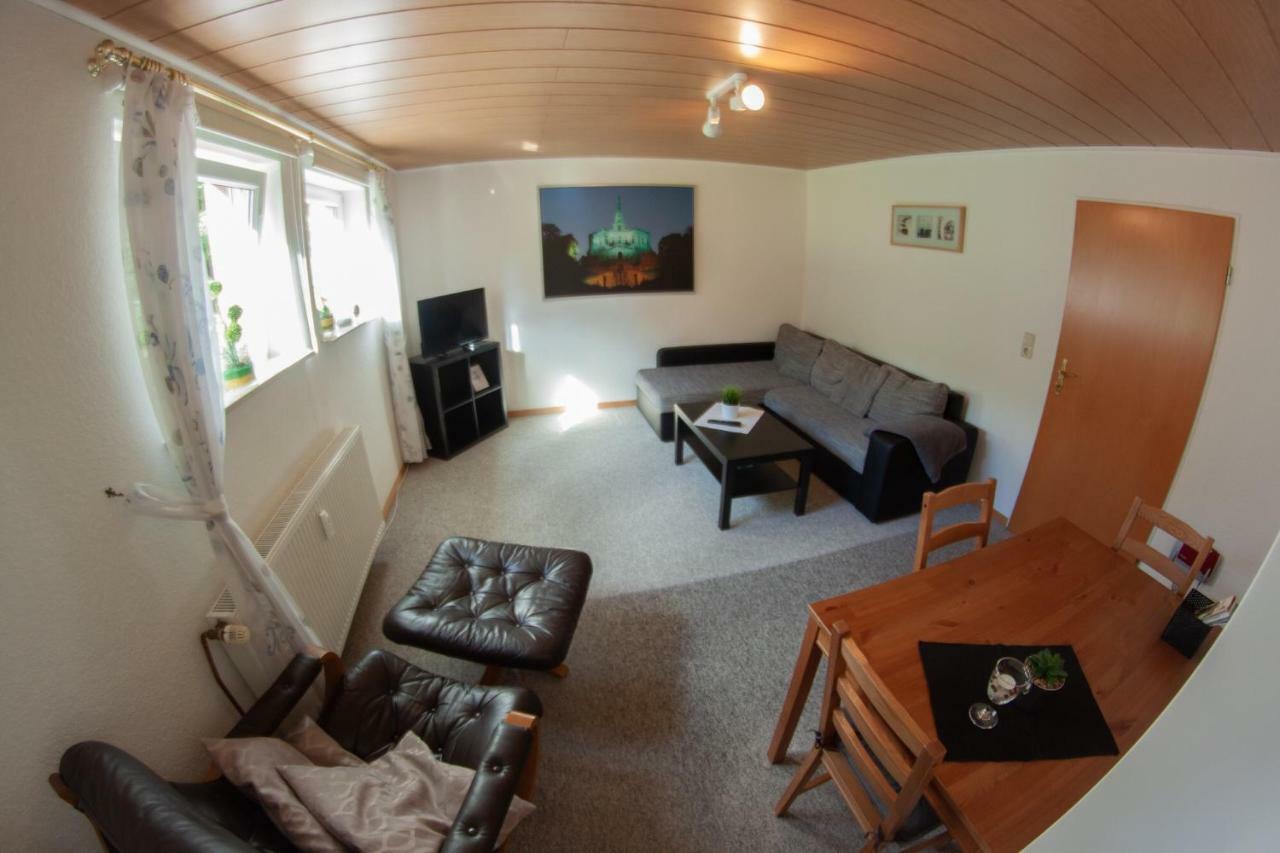 Ruhige Und Gemuetliche Ferienwohnung In Calden Exterior photo